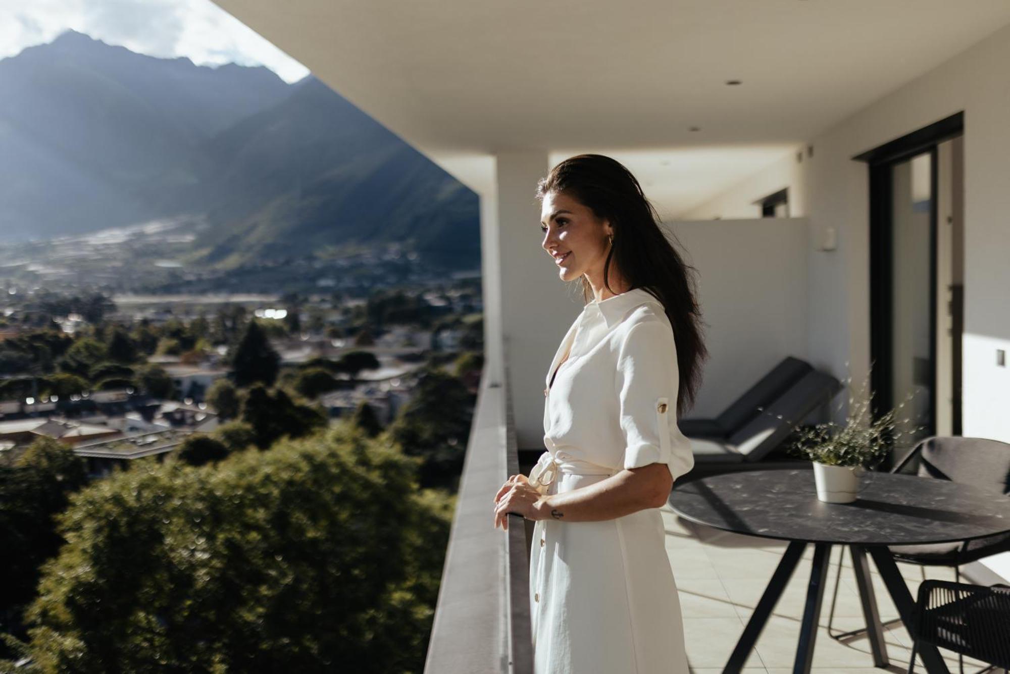 The Hills Meran Buitenkant foto